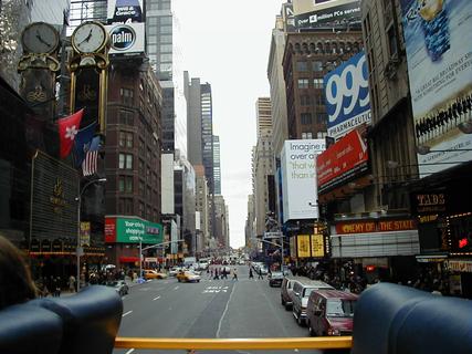 Looking up West 47th St<br>Location: <a href="https://www.google.com/maps/search/?api=1&query=40.75923,-73.98459" target="_new">New York City Tour, West 47th St and 7th Ave</a>